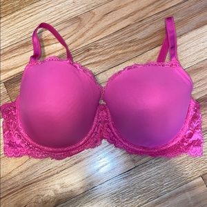 Pink lace Victoria’s Secret bra 34D